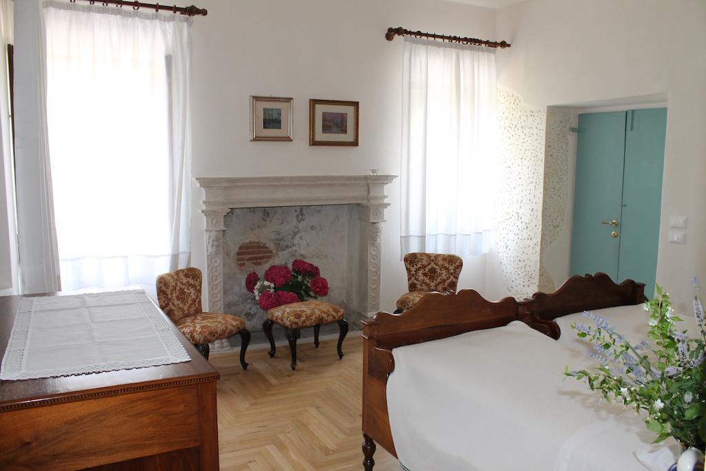 Albergo Ristorante Ai Pini Tarzo Стая снимка
